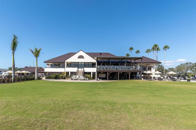 2853 SEABREEZE DRIVE S, Gulfport, FL 33707