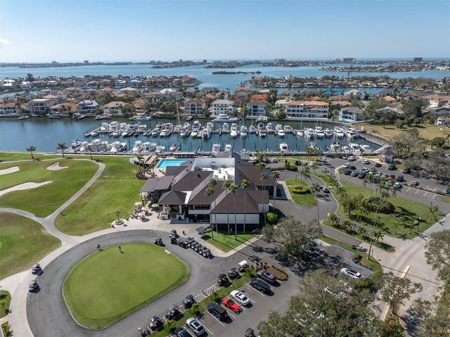 2853 SEABREEZE DRIVE S, Gulfport, FL 33707