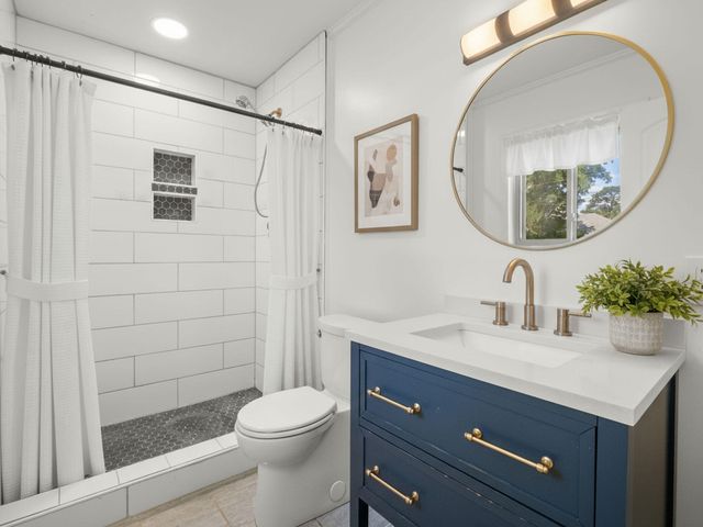 111 Henderson St, Deridder, LA 70634