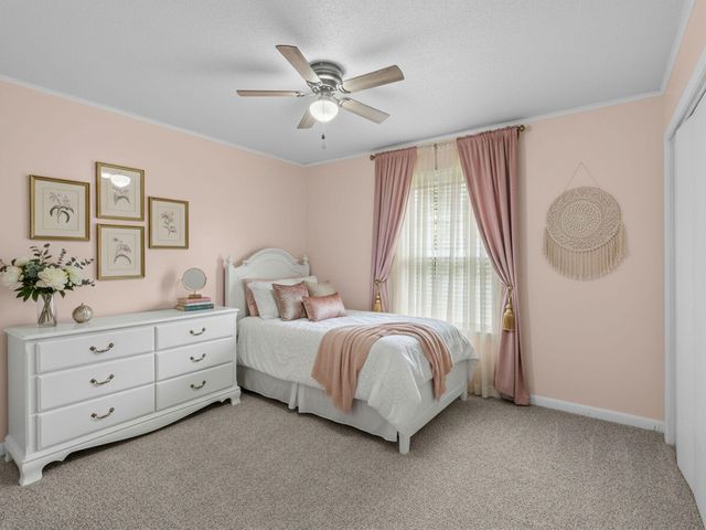 111 Henderson St, Deridder, LA 70634