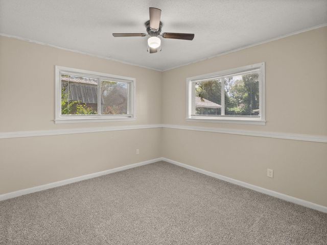 111 Henderson St, Deridder, LA 70634