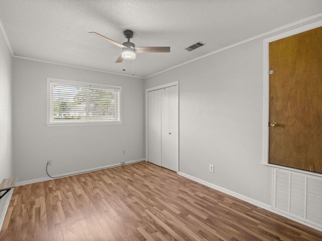 111 Henderson St, Deridder, LA 70634