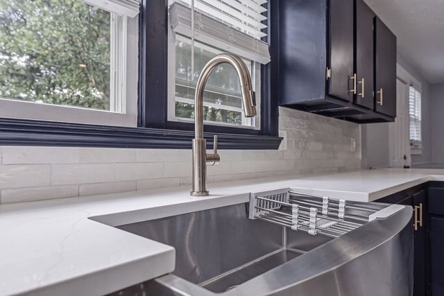 39 Hope St 3, Attleboro, MA 02702