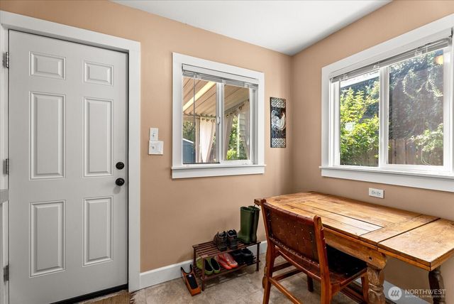 236 S 55th Street, Tacoma, WA 98408