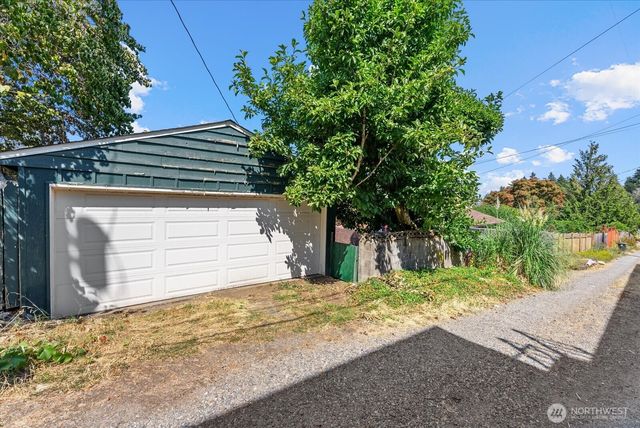 236 S 55th Street, Tacoma, WA 98408