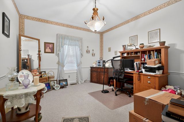 271 Hearthstone Dr, Sparta, TN 38583