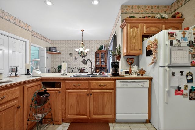271 Hearthstone Dr, Sparta, TN 38583