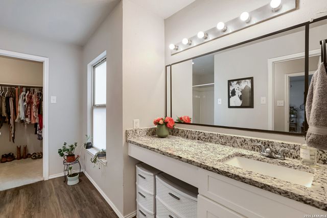 13043 Feather Ridge, San Antonio, TX 78233