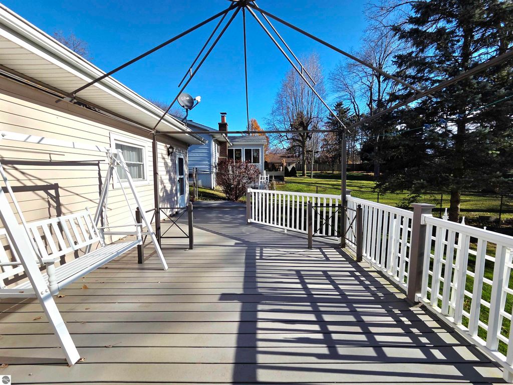 Image 27 of property listing at 44 Leroy Street, Hillsdale, MI 49242