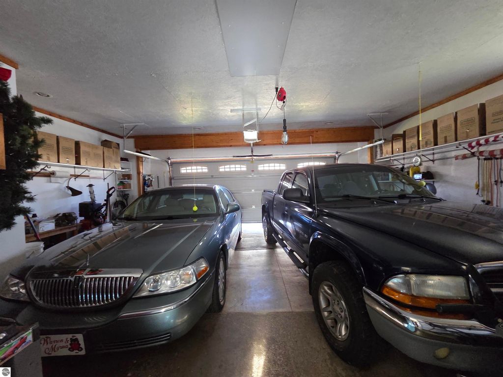 Image 36 of property listing at 44 Leroy Street, Hillsdale, MI 49242