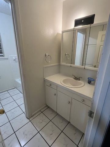 1141 Bowie Street, Sulphur Springs, TX 75482