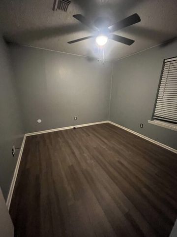 1141 Bowie Street, Sulphur Springs, TX 75482