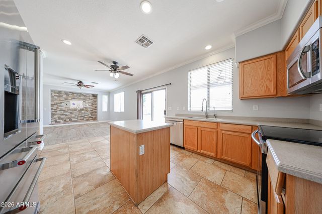 1960 E Springfield Place, Chandler, AZ 85286