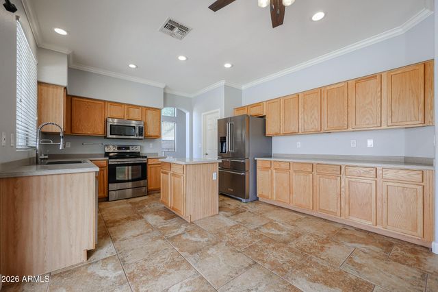 1960 E Springfield Place, Chandler, AZ 85286