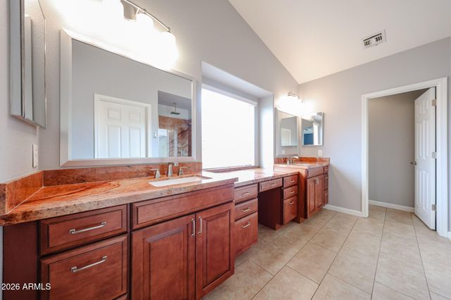 1960 E Springfield Place, Chandler, AZ 85286