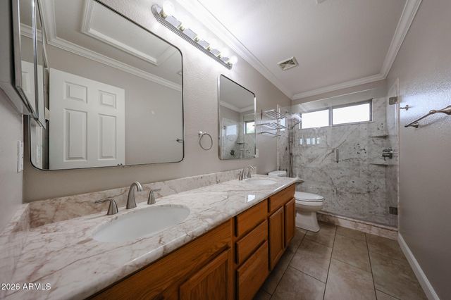 1960 E Springfield Place, Chandler, AZ 85286