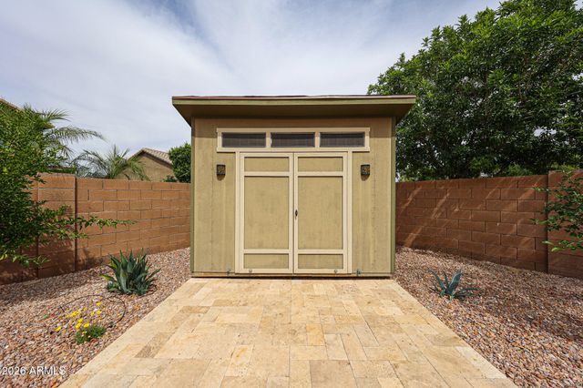 1960 E Springfield Place, Chandler, AZ 85286