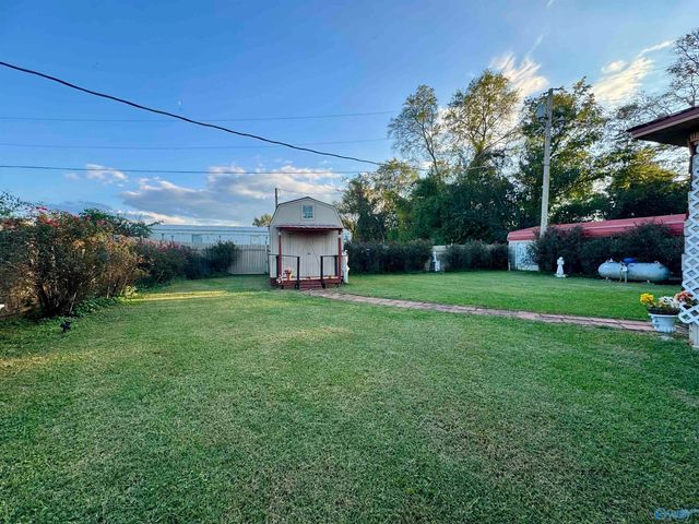 1020 Rosa Parks Street, Courtland, AL 35618