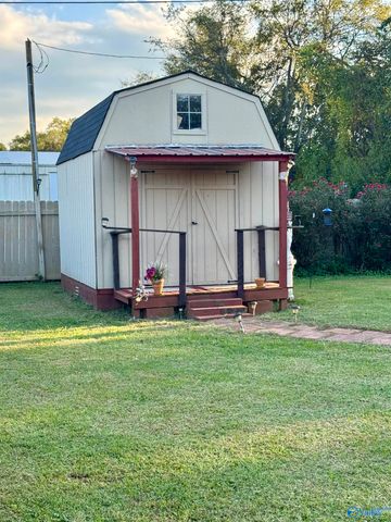 1020 Rosa Parks Street, Courtland, AL 35618