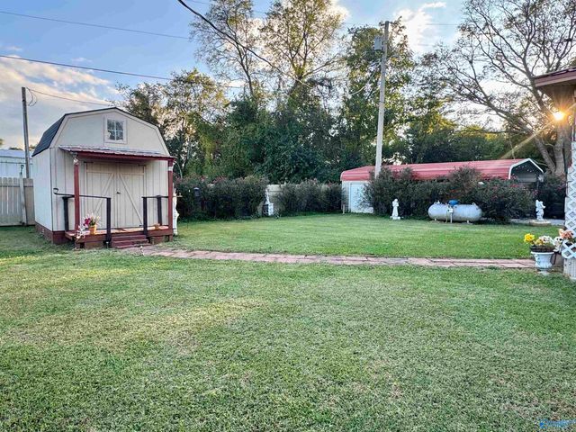 1020 Rosa Parks Street, Courtland, AL 35618