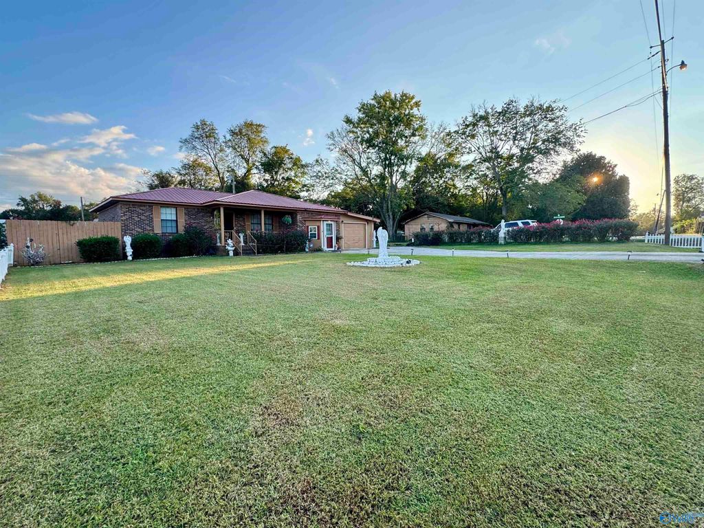 1020 Rosa Parks Street, Courtland, AL 35618