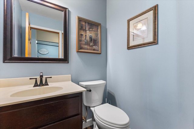 S96W12833 Walter Hagen DRIVE, Muskego, WI 53150