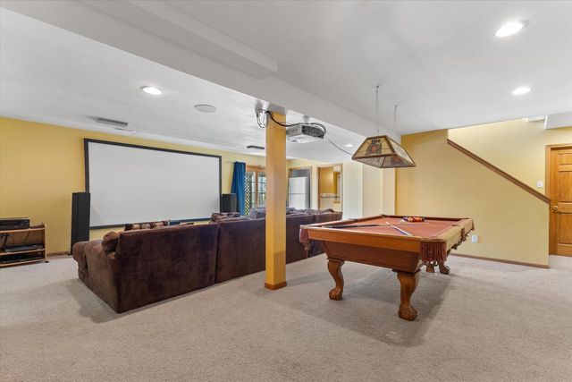 S96W12833 Walter Hagen DRIVE, Muskego, WI 53150