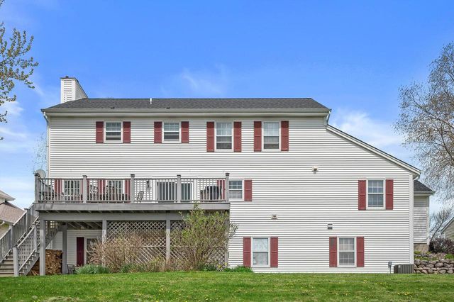 S96W12833 Walter Hagen DRIVE, Muskego, WI 53150