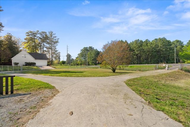 602 Dawnville Road, Dalton, GA 30721