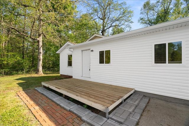 602 Dawnville Road, Dalton, GA 30721