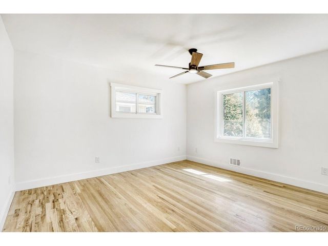 2261 E Dartmouth Pl, Englewood, CO 80113