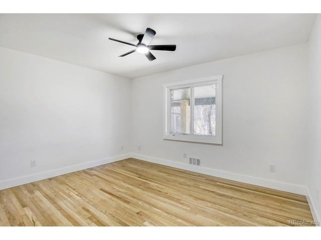 2261 E Dartmouth Pl, Englewood, CO 80113