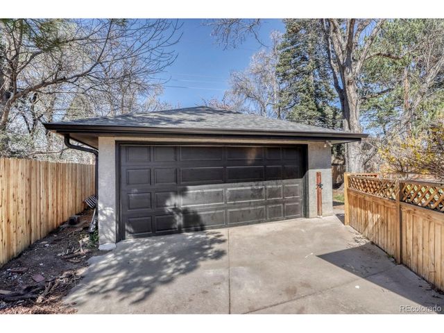 2261 E Dartmouth Pl, Englewood, CO 80113