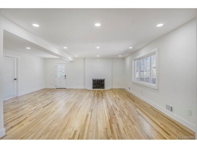 2261 E Dartmouth Pl, Englewood, CO 80113