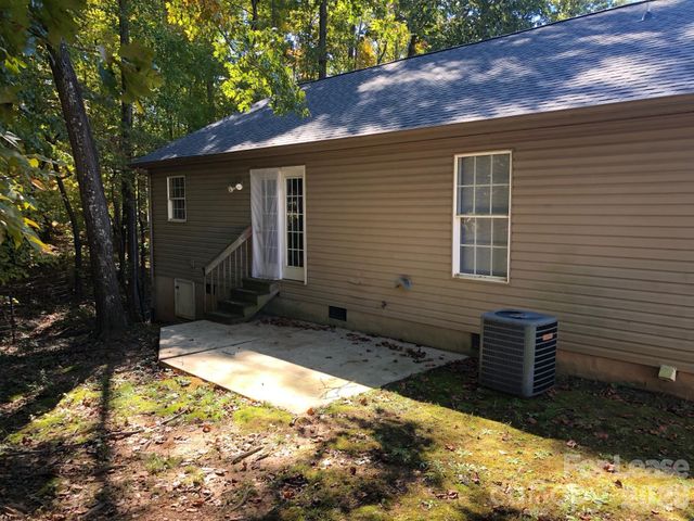 126 Purple Finch Lane, Mooresville, NC 28117