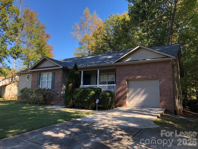 126 Purple Finch Lane, Mooresville, NC 28117