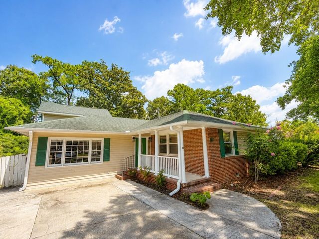 1240 Belvedere Drive, Hanahan, SC 29410
