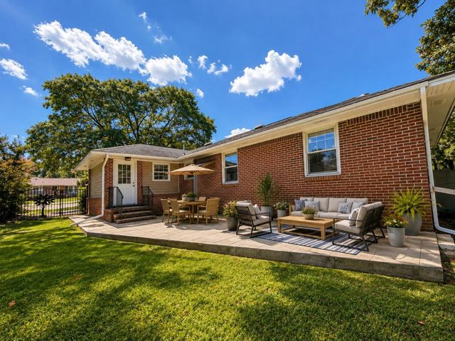 1240 Belvedere Drive, Hanahan, SC 29410