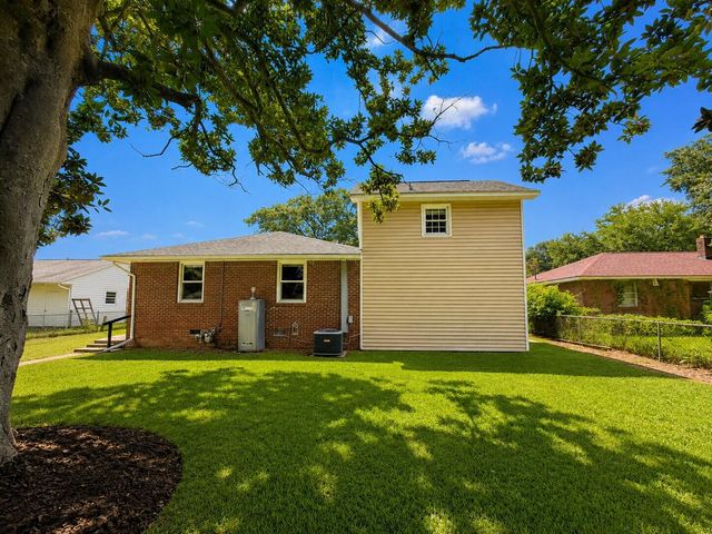 1240 Belvedere Drive, Hanahan, SC 29410
