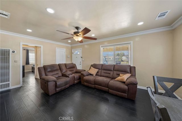 7676 Birchleaf, Pico Rivera, CA 90660