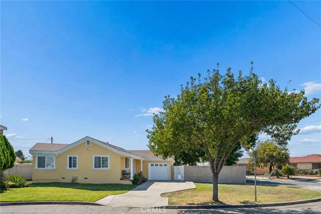 7676 Birchleaf, Pico Rivera, CA 90660