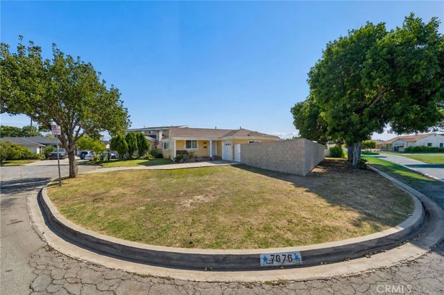 7676 Birchleaf, Pico Rivera, CA 90660