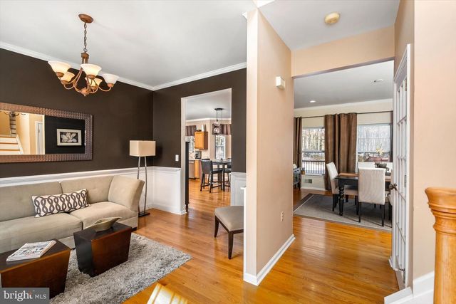 18 COUNTRY WOODS DR, New Egypt, NJ 08533