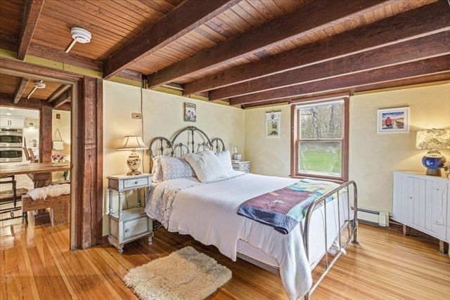 23 Old Oaken Bucket Rd, Scituate, MA 02066