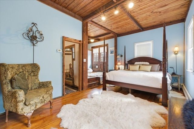 23 Old Oaken Bucket Rd, Scituate, MA 02066