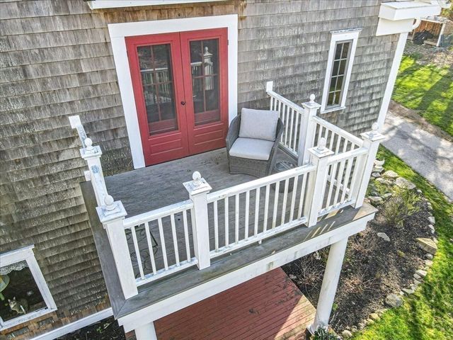 23 Old Oaken Bucket Rd, Scituate, MA 02066