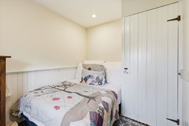 23 Old Oaken Bucket Rd, Scituate, MA 02066