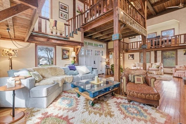 23 Old Oaken Bucket Rd, Scituate, MA 02066