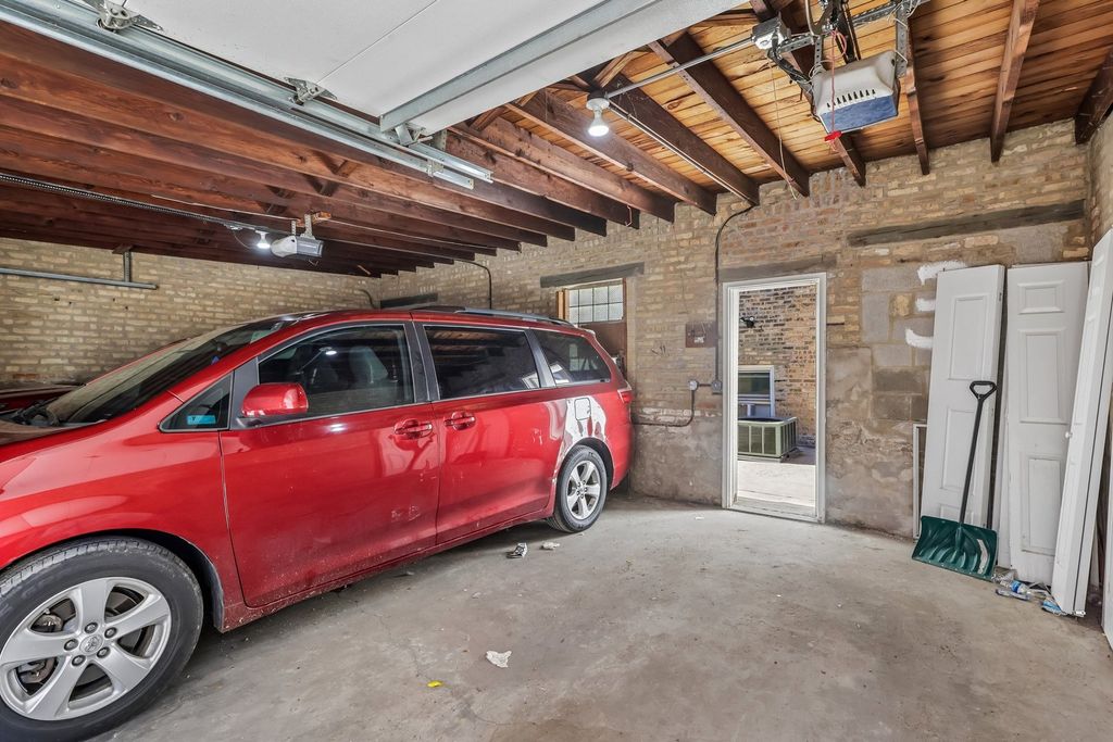 6235 N Francisco Avenue, Chicago, IL 60659 — photo 5