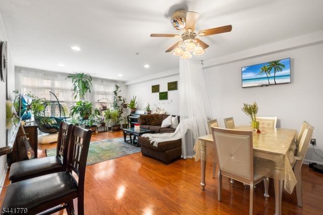 9252 Kennedy Blvd, North Bergen Twp., NJ 07047